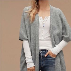 Aritzia Community Ionic Grey Cape wool yak blend - xxs xs